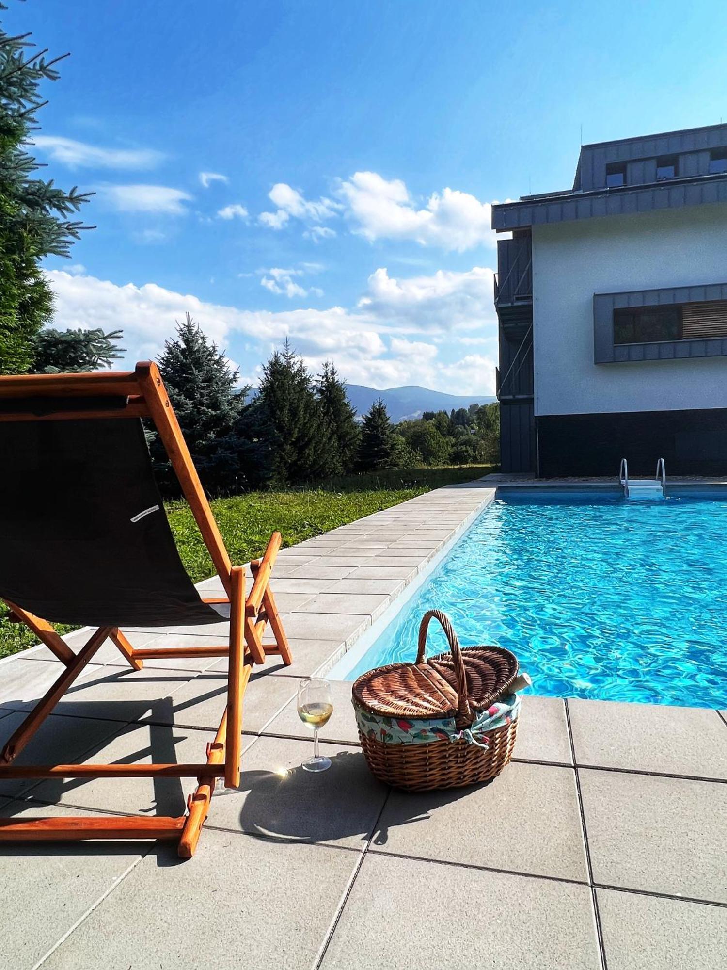 Apartman Vista Rokytnice Рокитнице над Ийзероу Екстериор снимка