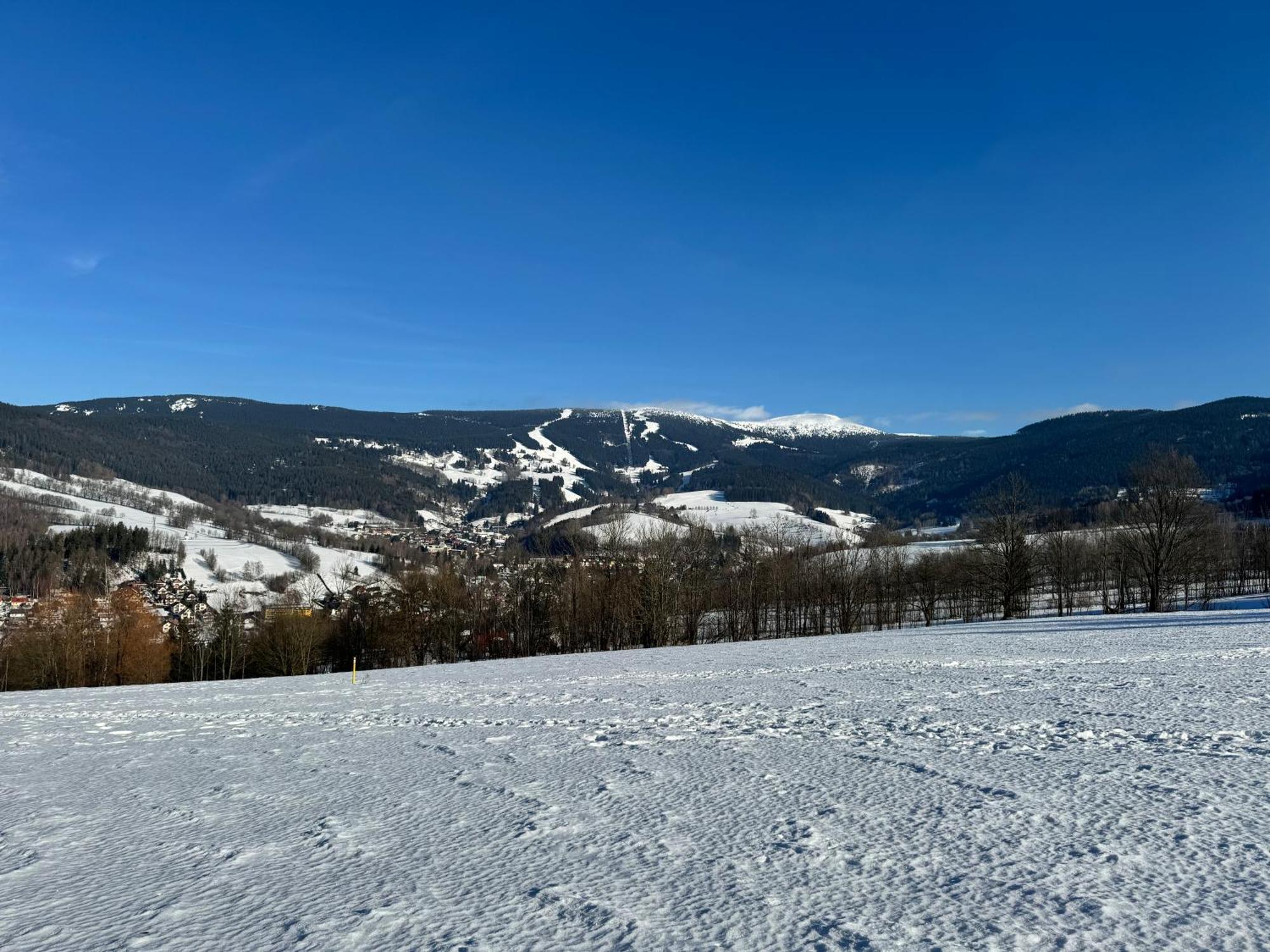 Apartman Vista Rokytnice Рокитнице над Ийзероу Екстериор снимка